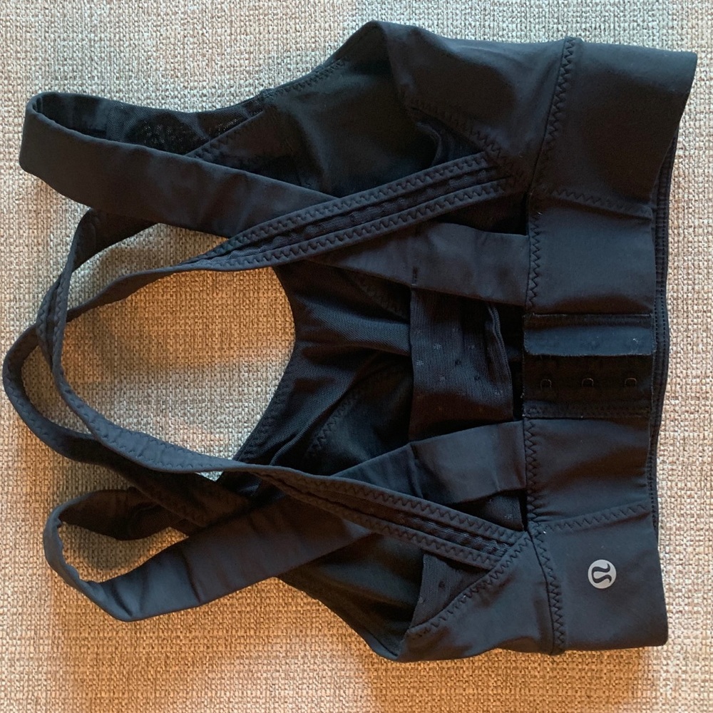 Lululemon Oxygen sports bra